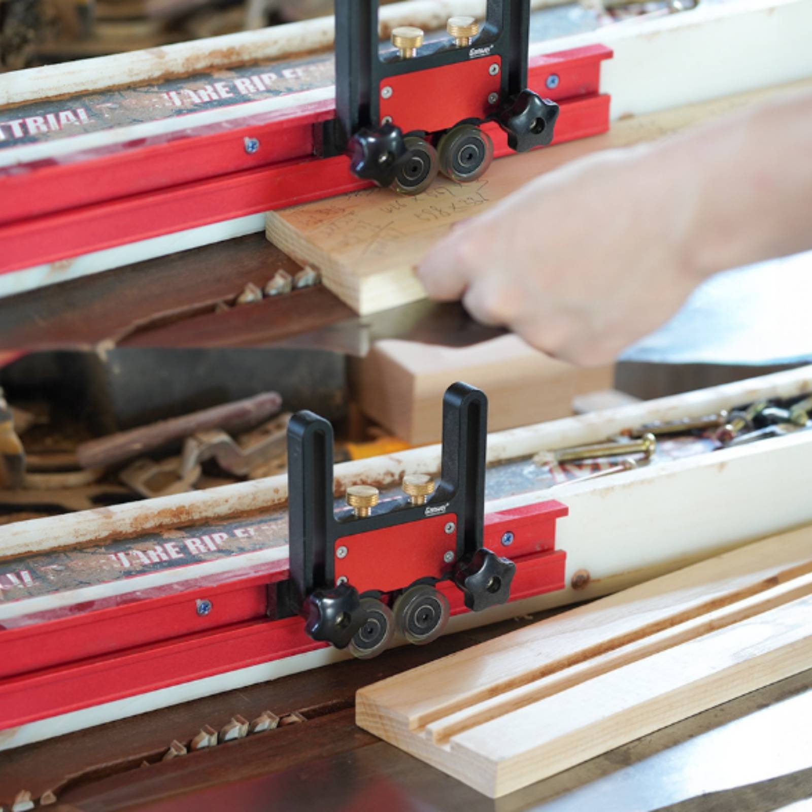 Pattino a rulli regolabile per - Power Tools Hardware recensione e prezzo